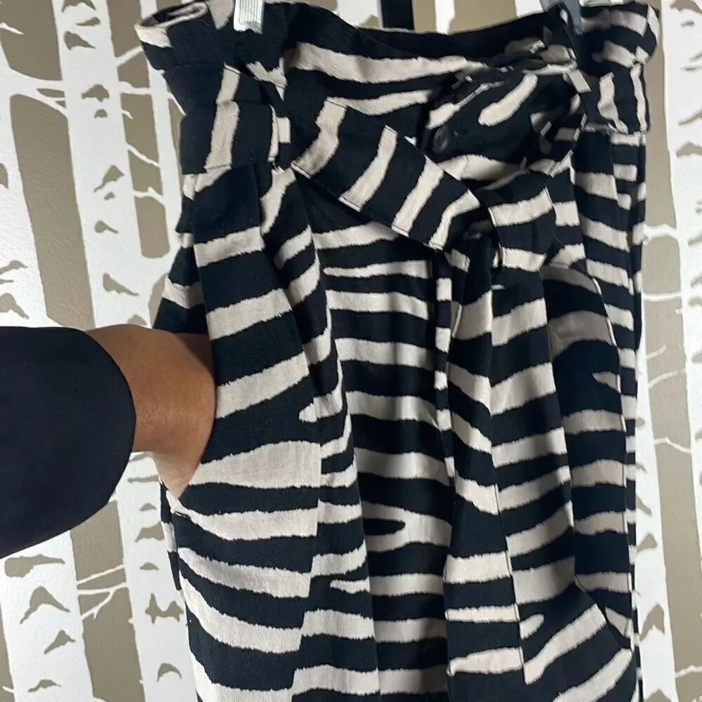 Linen Blend Zebra Print High Rise Paper Bag Waist Tapered Cropped Pants NEW 6